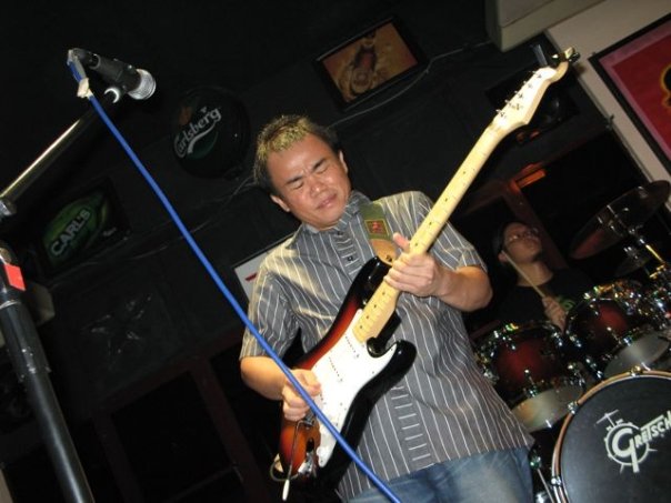 1923705_9545527989_6972_n